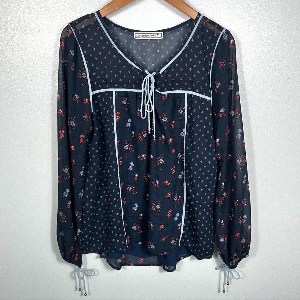 Abercrombie & Fitch Navy Shirred Floral Peasant Blouse Size Medium Cottagecore